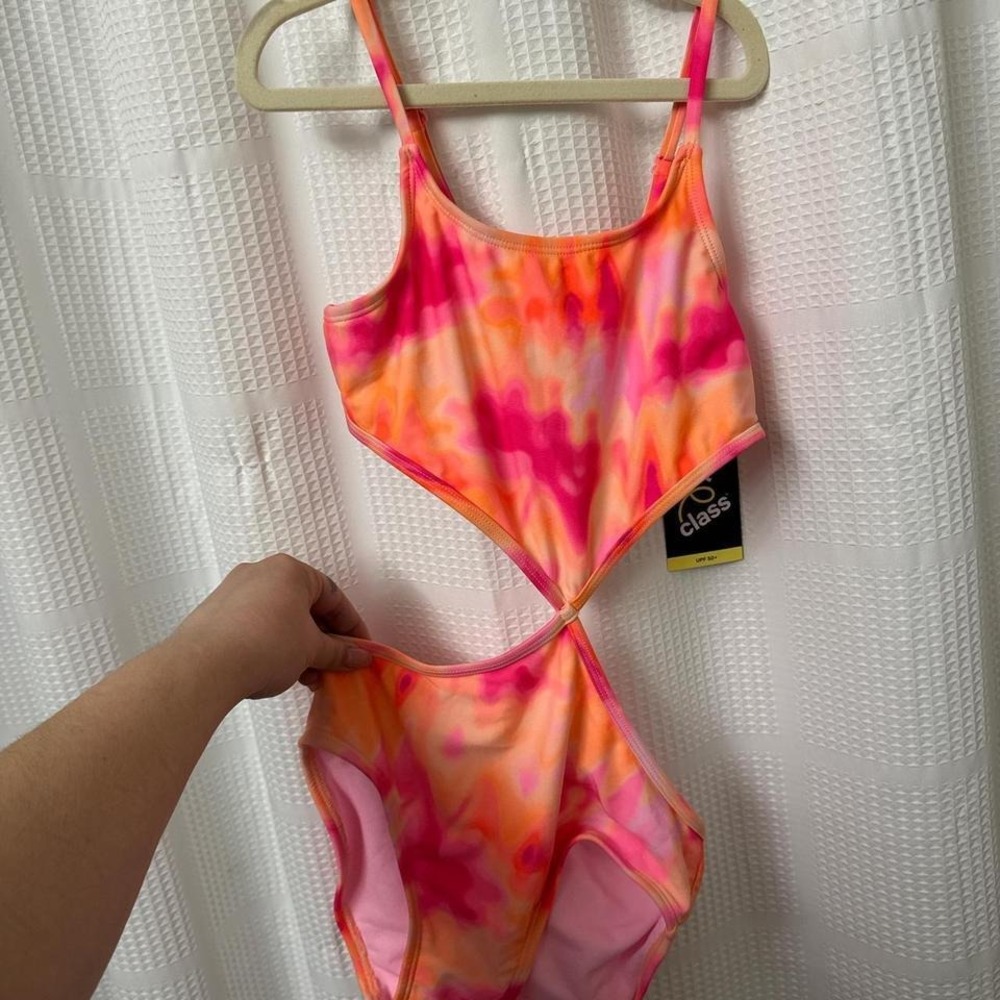 Art class girls swimsuit